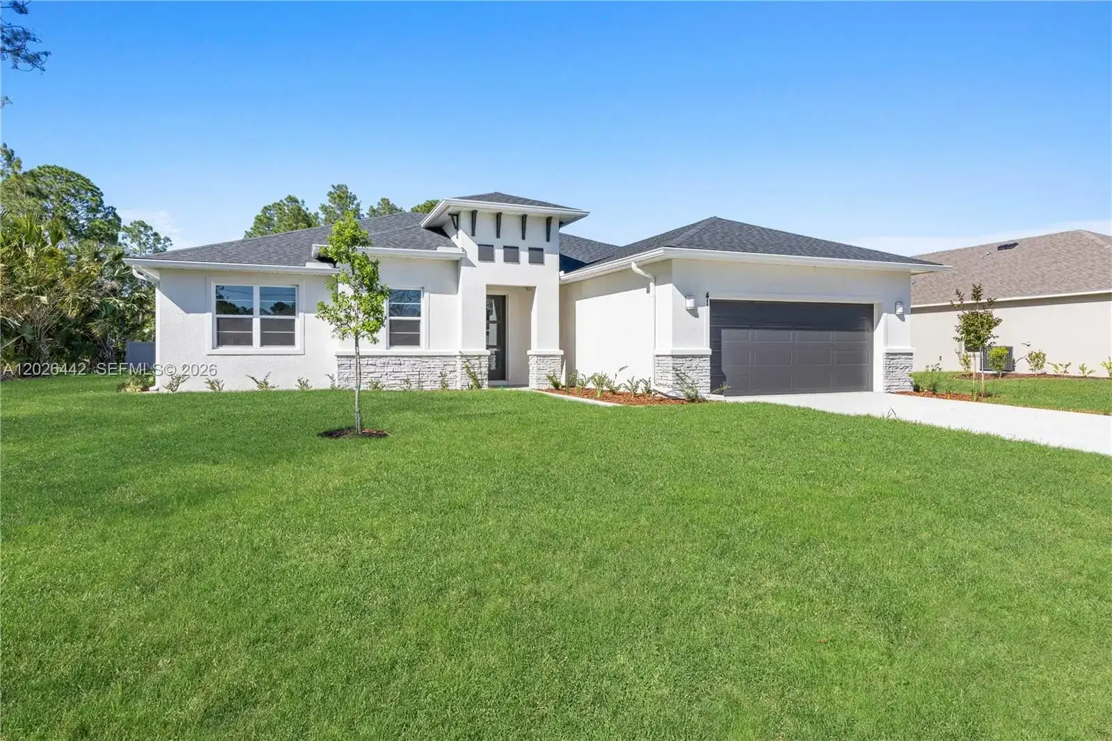 410 LA CROIX RD SW, Palm Bay FL 32908 photo 2
