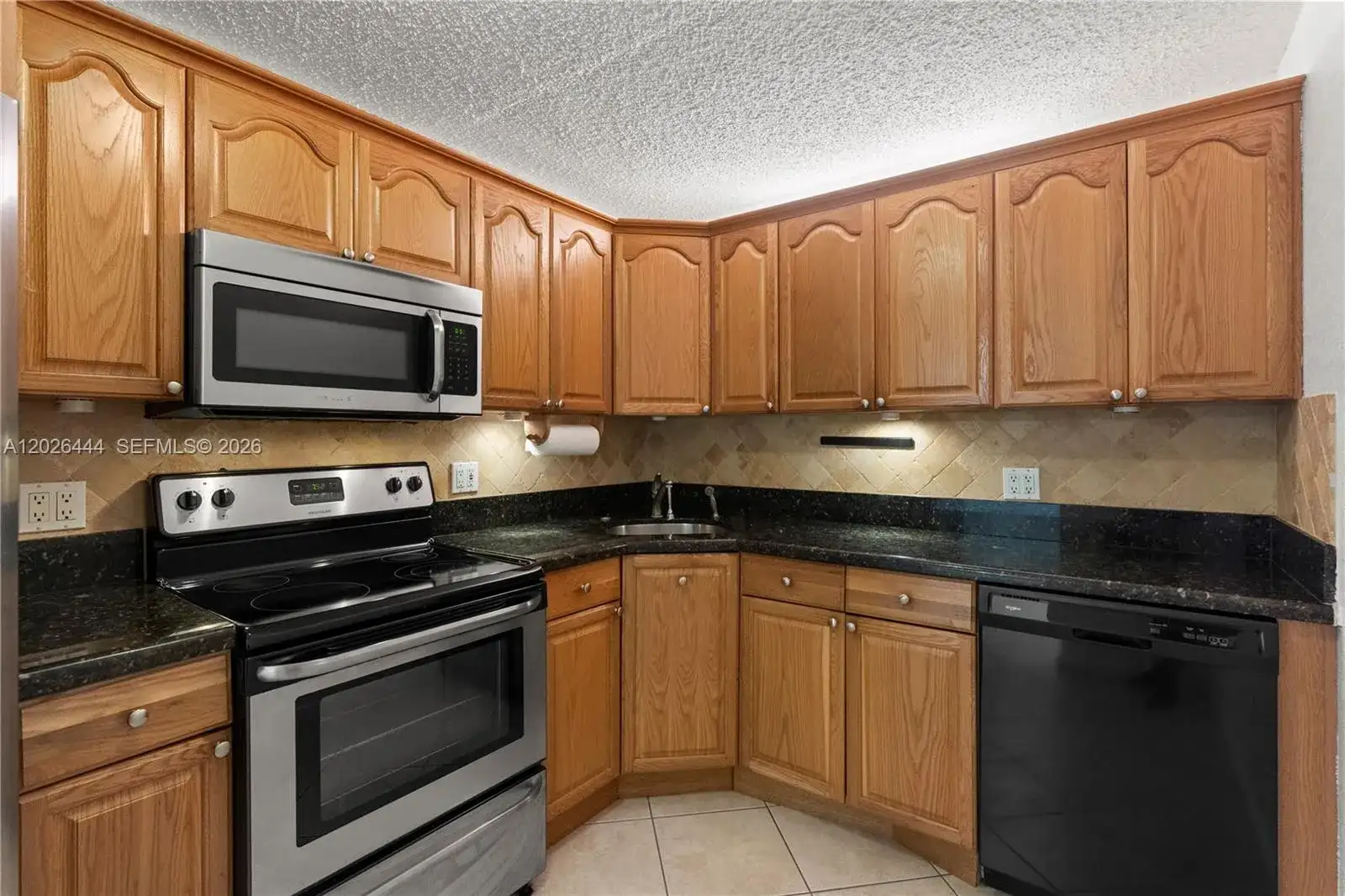 7100 NW 17th St # 219, Plantation FL 33313 photo 4