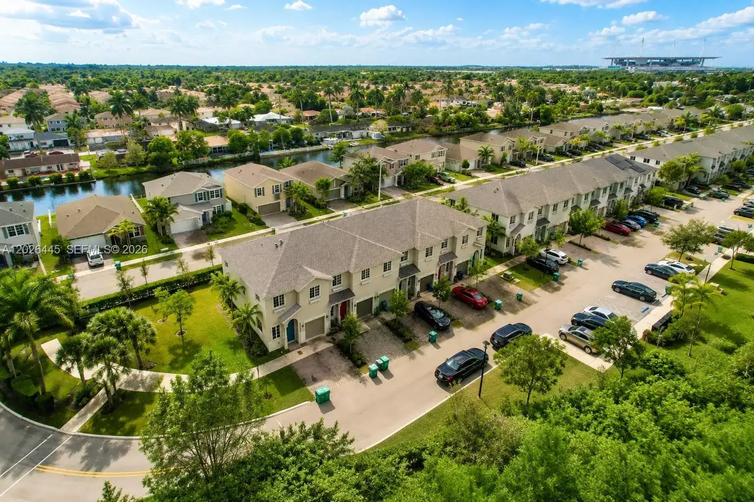 1202 NW 208th Ter # 1202, Miami Gardens FL 33169 photo 2