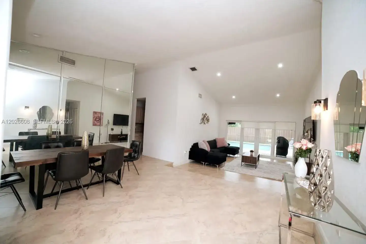 11931 SW 132nd Ave, Miami FL 33186 photo 4