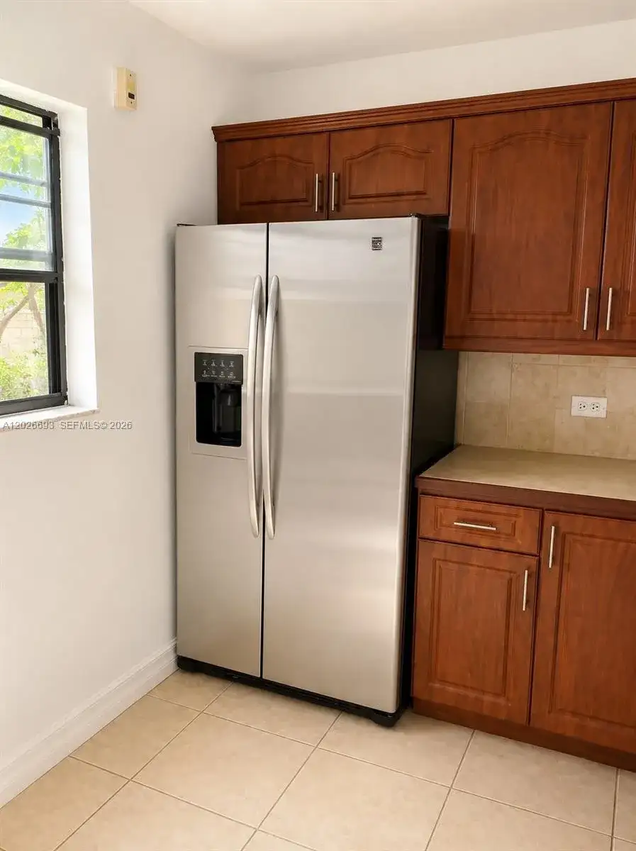 10425 SW 112th Ave # 111, Miami FL 33176 photo 2
