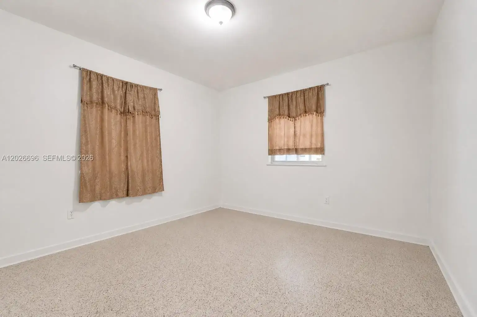 69 NW 5th St, Homestead FL 33030 photo 5