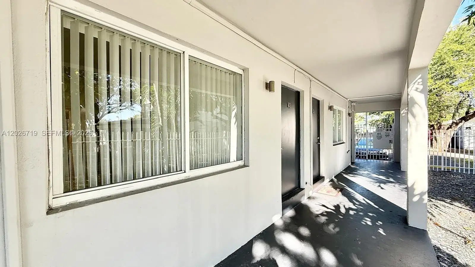 42 SW 14th St # 103, Dania Beach FL 33004 photo 3