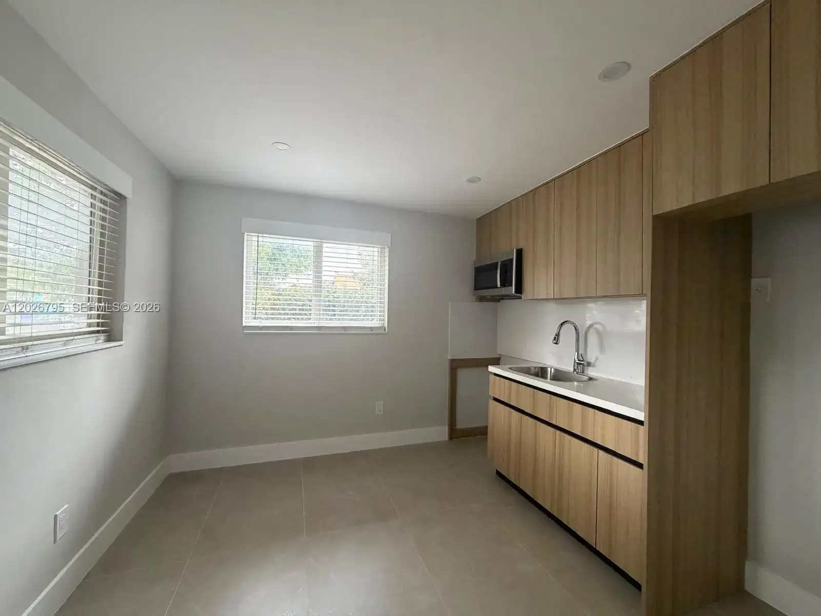 1844 NW 19th St # 1, Miami FL 33125 photo 5