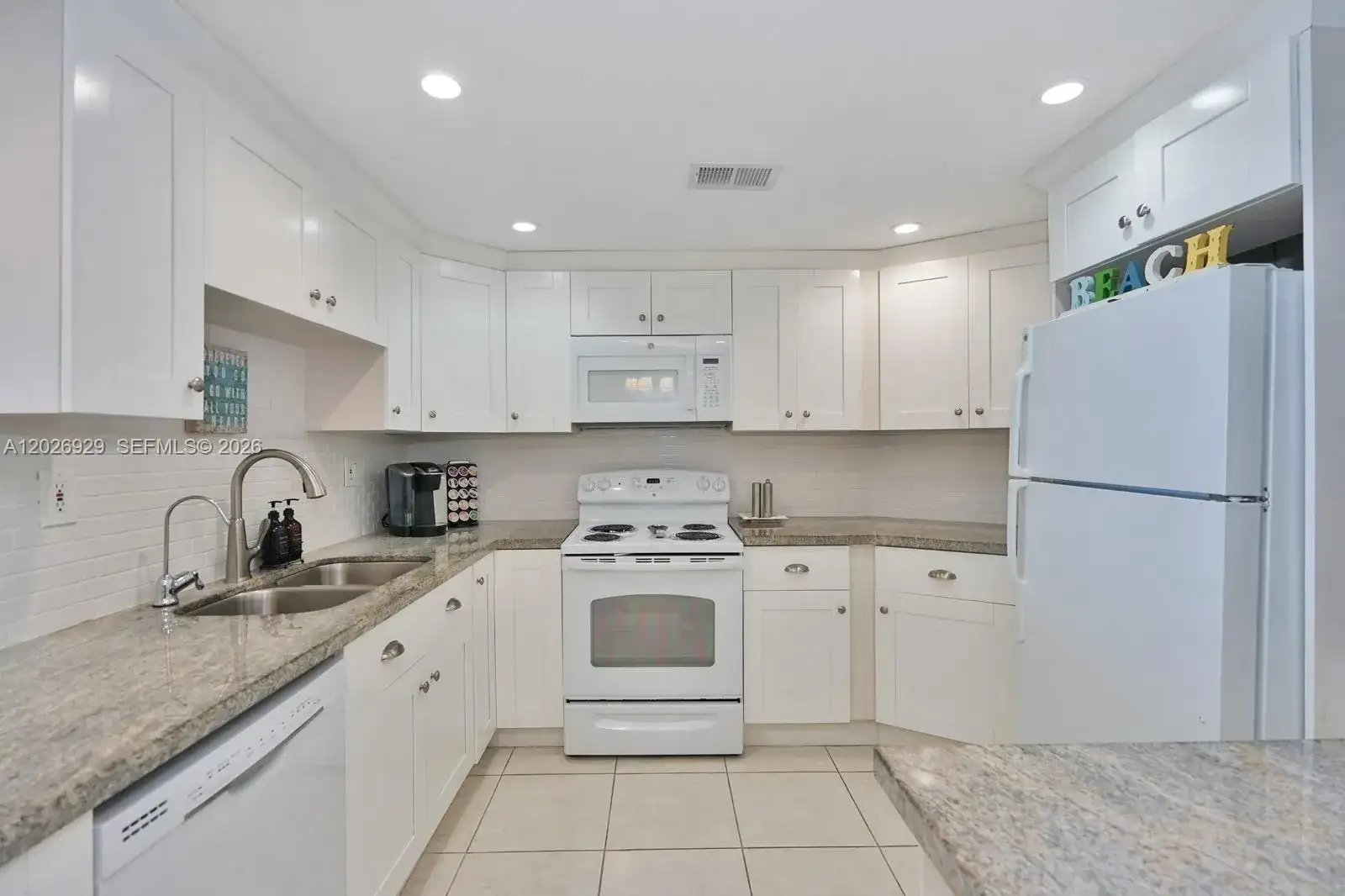 3725 S Ocean Dr # 1216, Hollywood FL 33019 photo 2