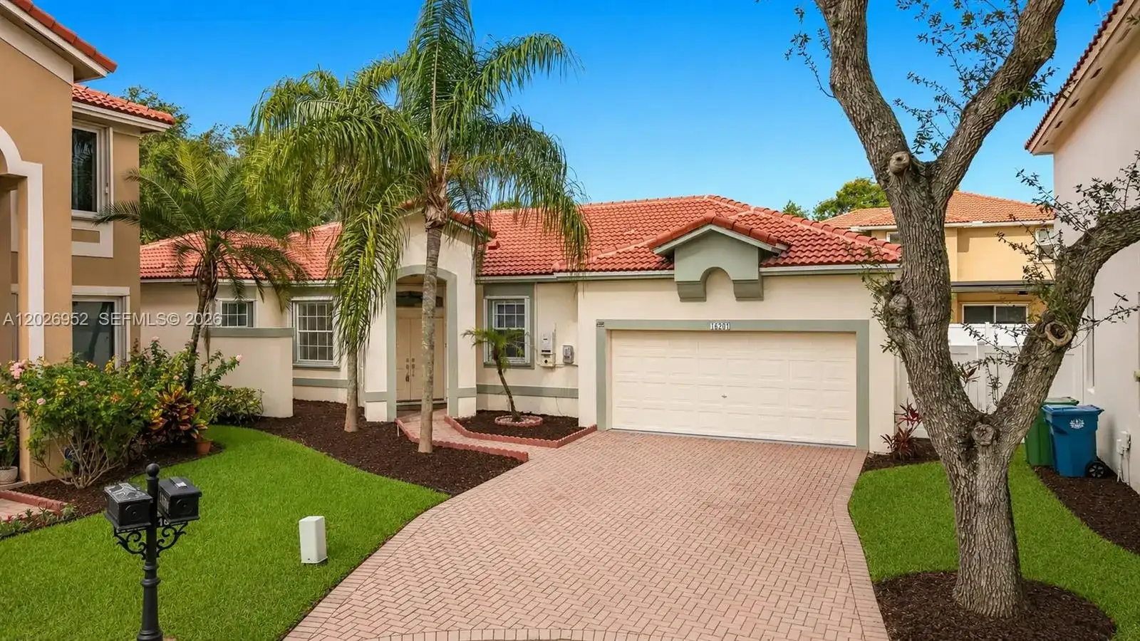 16204 Opal Creek Dr, Weston FL 33331 photo 2