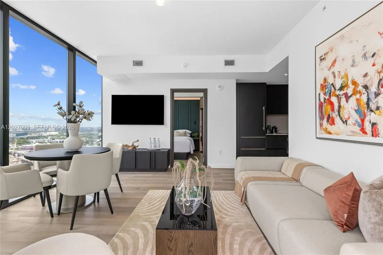 20 NE 11th St # 2910, Miami FL 33132 photo 3