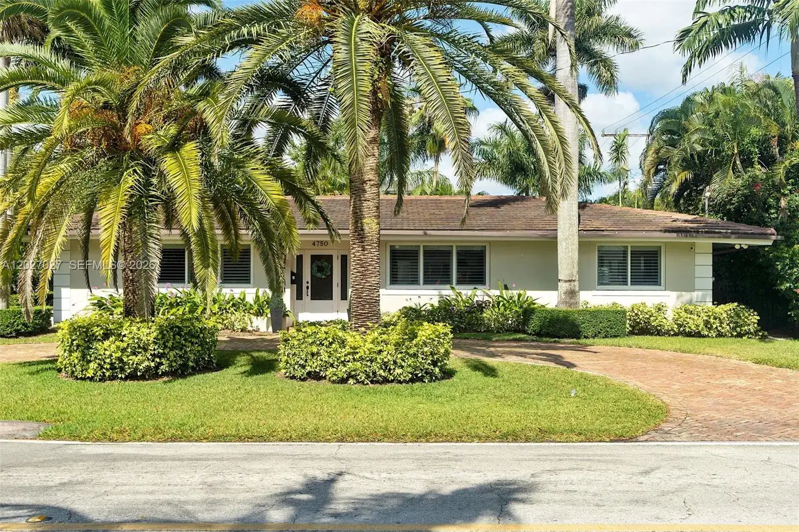 4750 Alhambra Cir, Coral Gables FL 33146 photo 3
