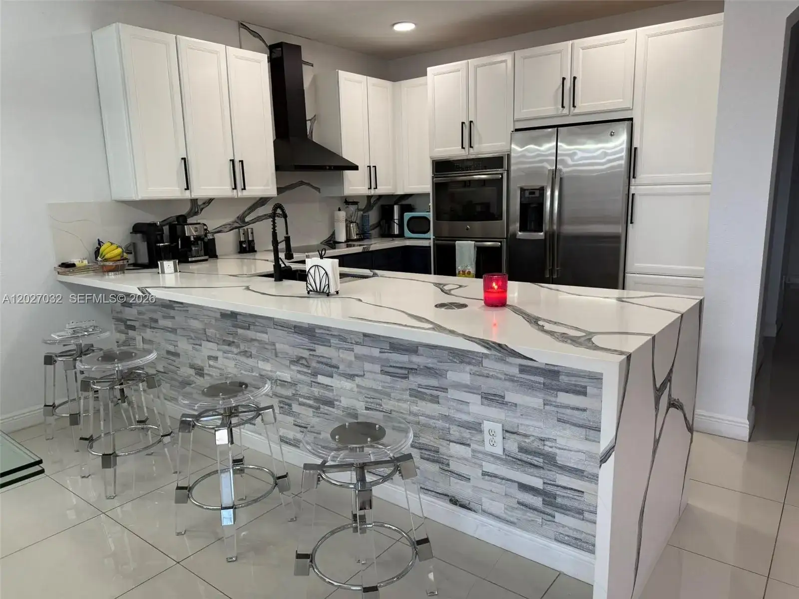 10060 NW 86th Ter, Doral FL 33178 photo 4