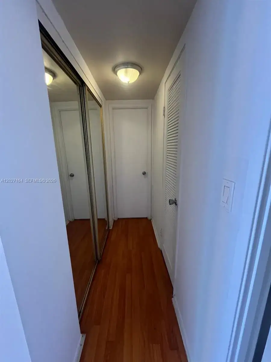 1351 NE Miami Gardens Dr # 1625E, Miami FL 33179 photo 4