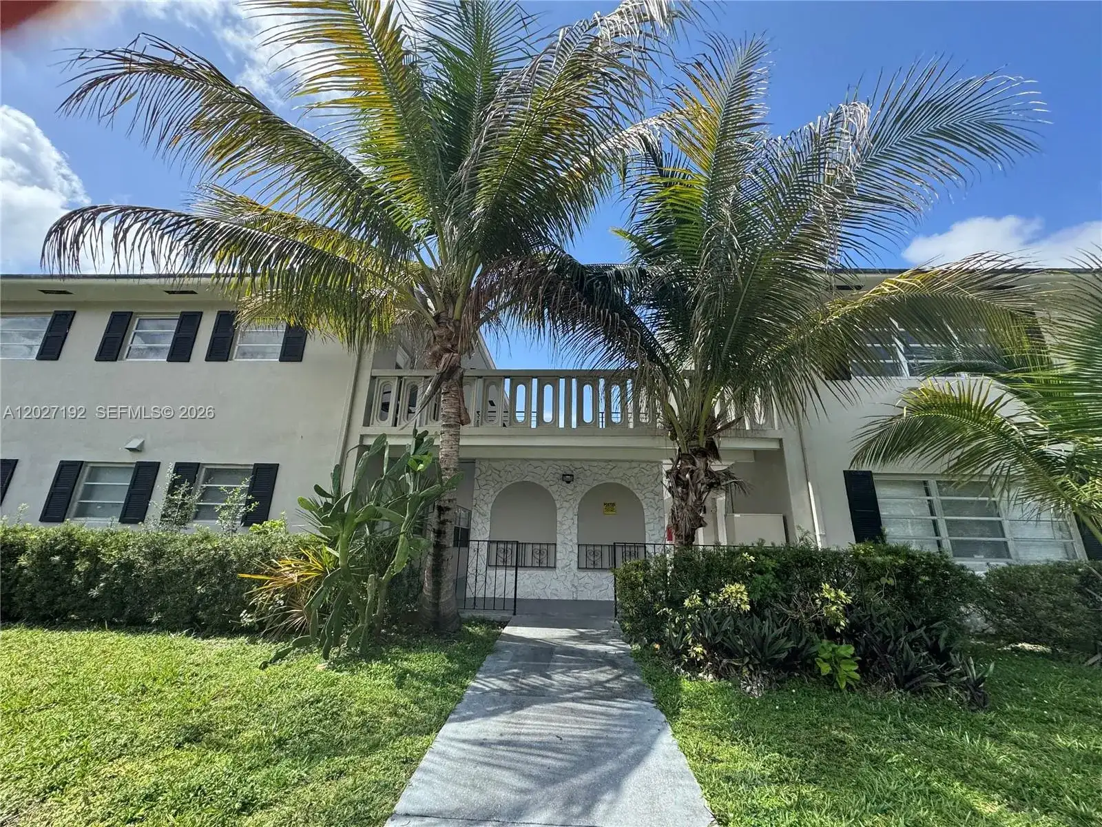 2151 NE 168th St, North Miami Beach FL 33162 photo 3