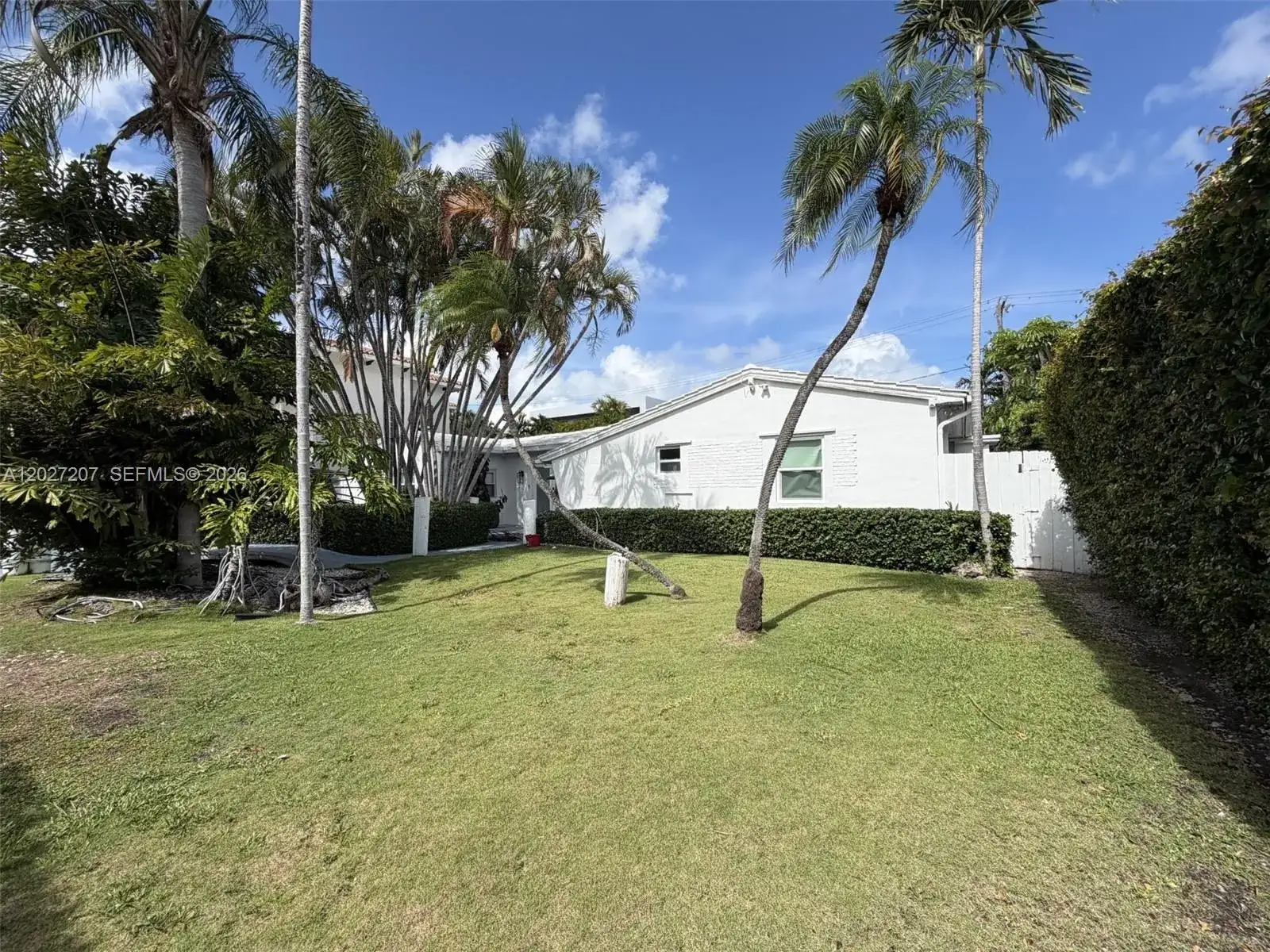 665 Allendale Rd, Key Biscayne FL 33149 photo 2