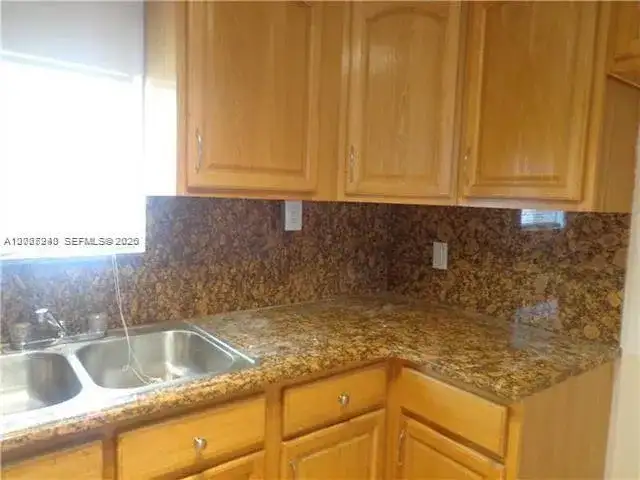 14864 NE 6th Ave # 3C, Miami FL 33161 photo 2