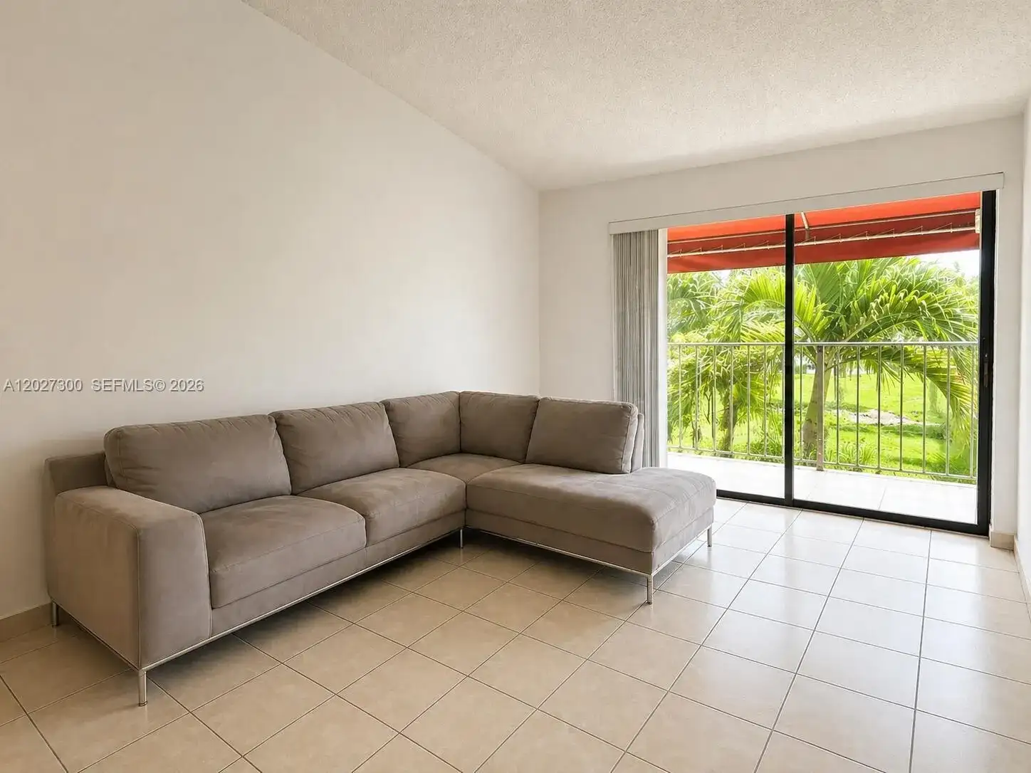 15540 SW 80th St # 304, Miami FL 33193 photo 2