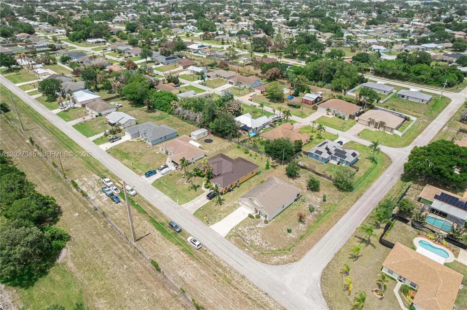 2497 SW Barber Ln, Port St. Lucie FL 34984 photo 5