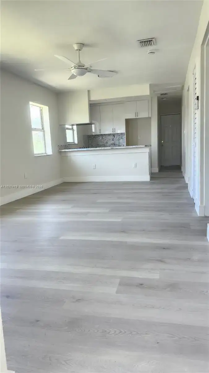 525 SW 8th Ave, Homestead FL 33030 photo 5