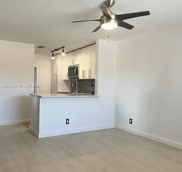 10054 Winding Lake Rd # 201, Sunrise FL 33351 photo 2