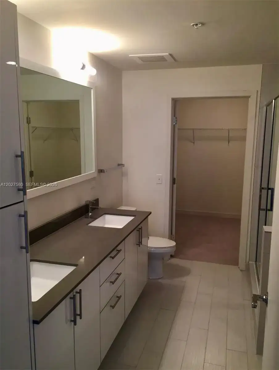 999 SW 1st Ave # 2005, Miami FL 33130 photo 5