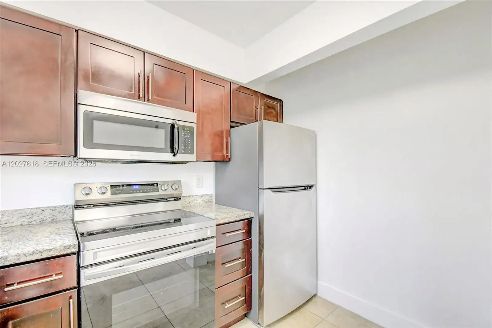 407 SE 9th Court # 1, Hallandale Beach FL 33009 photo 5