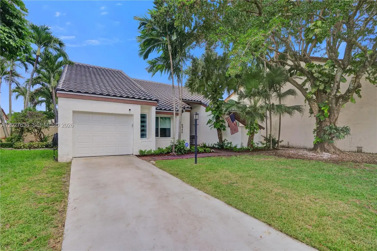 8946 SW 150th Ct Cir E, Miami FL 33196 photo 2