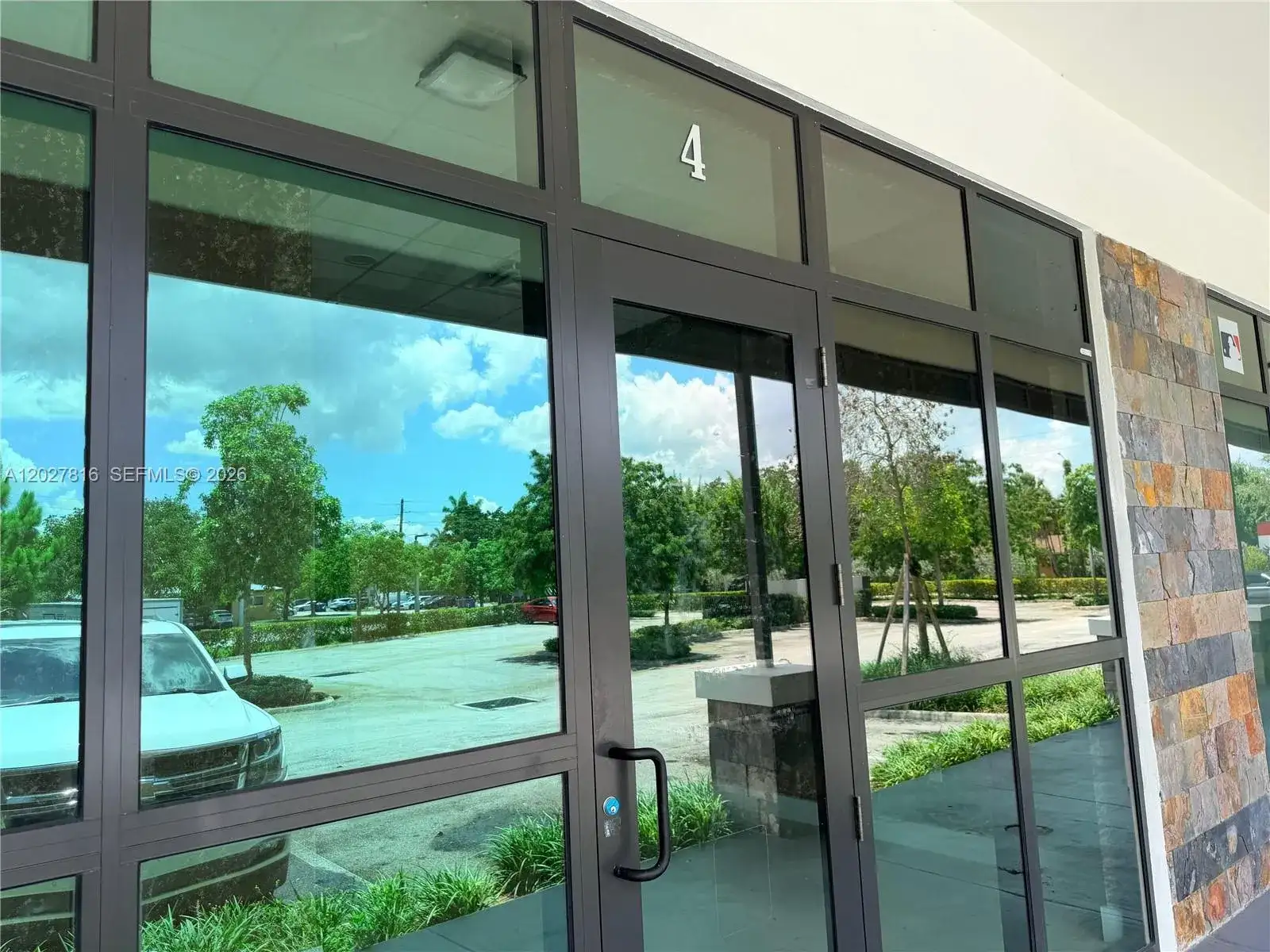 101 SW 27th Ave, Fort Lauderdale FL 33312 photo 3