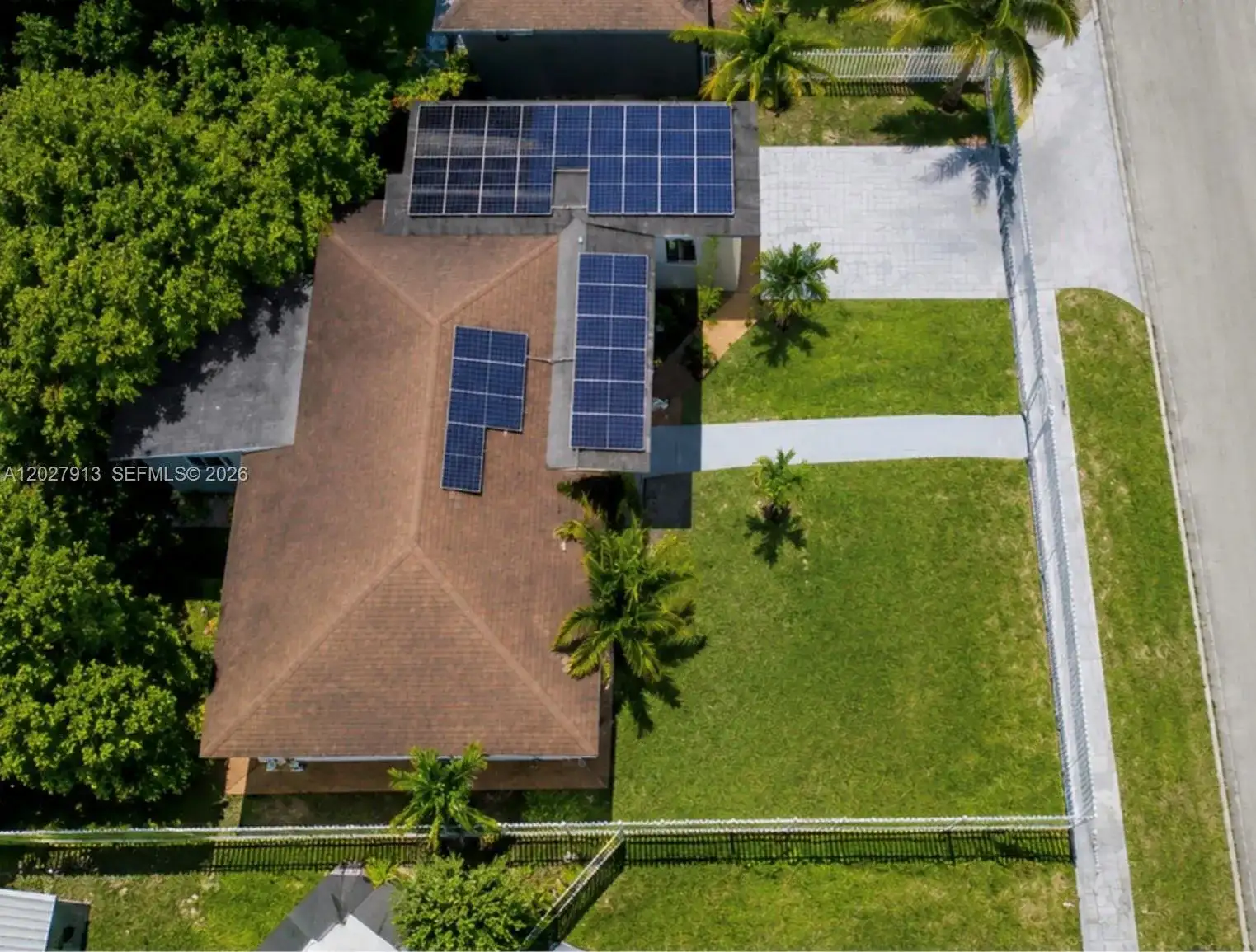 17330 NW 46th Ave, Miami Gardens FL 33055 photo 2