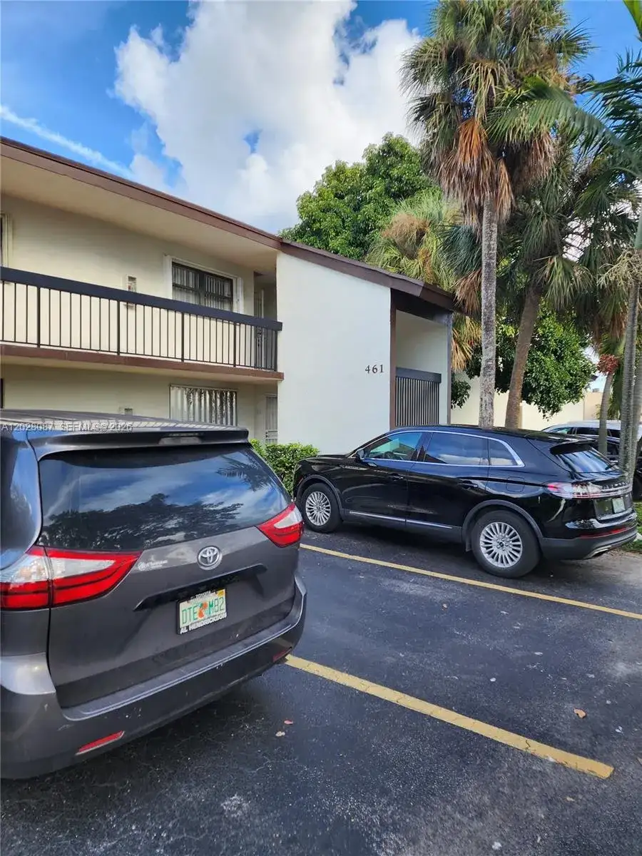461 NW 107 Ave # 102, Miami FL 33172 photo 5