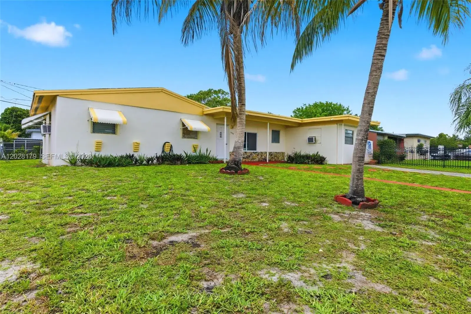 17432 NW 48th Ct, Miami Gardens FL 33055 photo 4