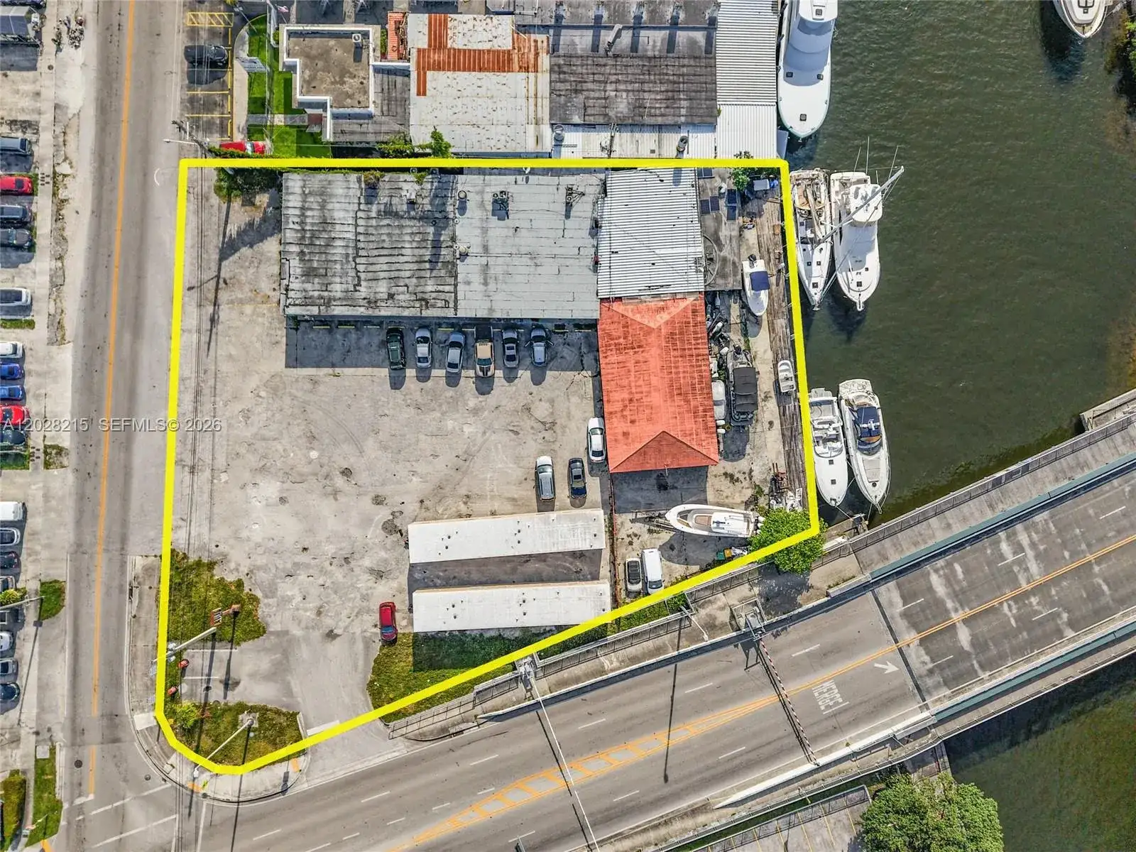 3066 NW River Dr, Miami FL 33142 photo 3