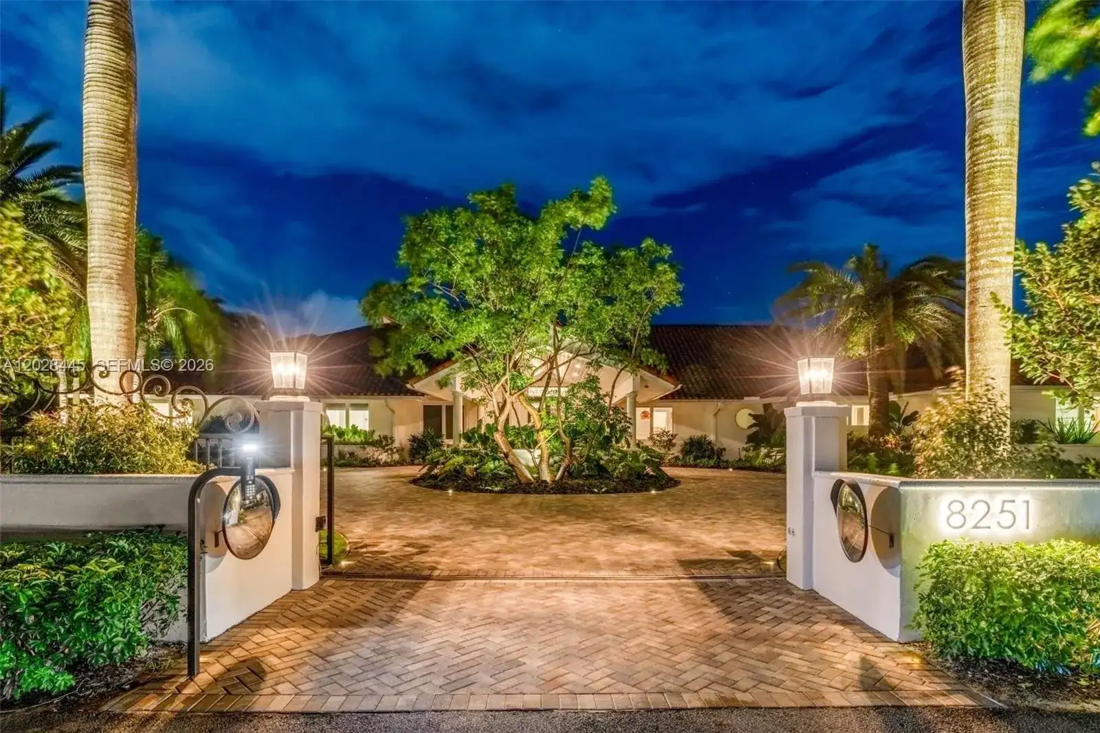 8251 Old Cutler Rd, Coral Gables FL 33143 photo 2
