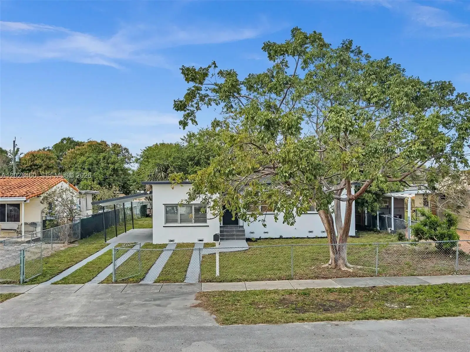 1365 NE 130th St, North Miami FL 33161 photo 2