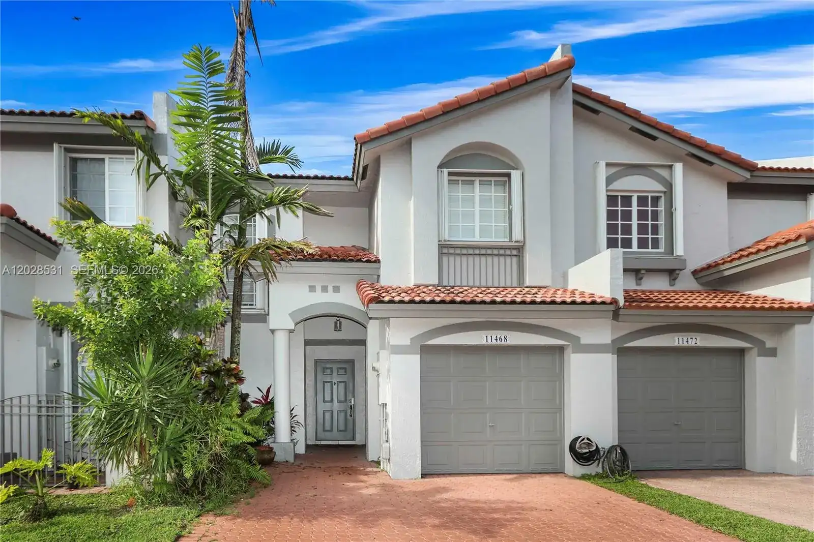 11468 NW 50th Ter, Doral FL 33178 photo 2