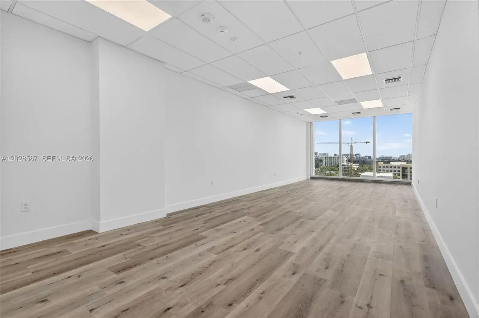 2820 NE 214th St # 1006, Aventura FL 33180 photo 3