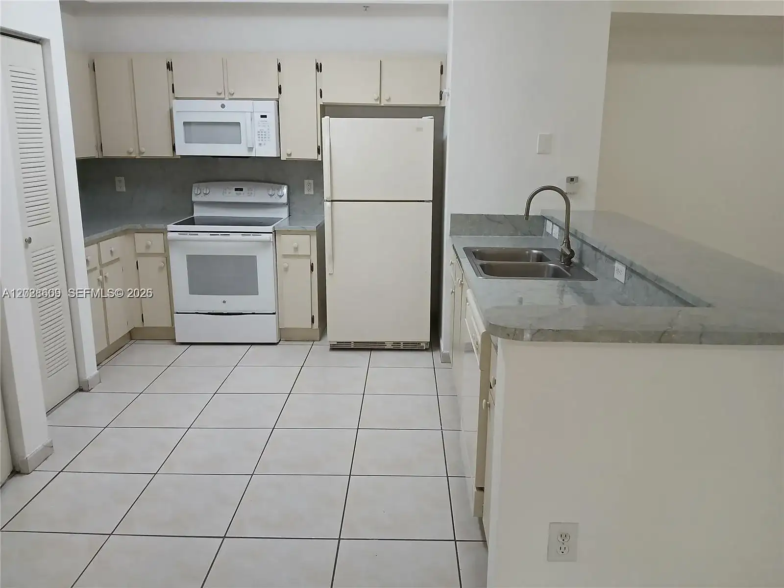 7230 NW 114th Ave # 103, Doral FL 33178 photo 5
