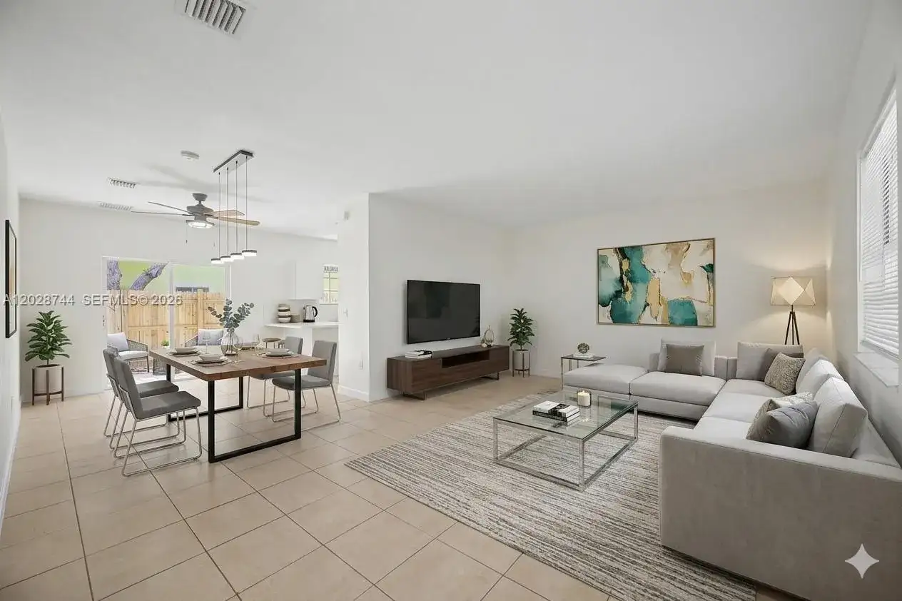 373 NE 26th Pl # 102, Homestead FL 33033 photo 2