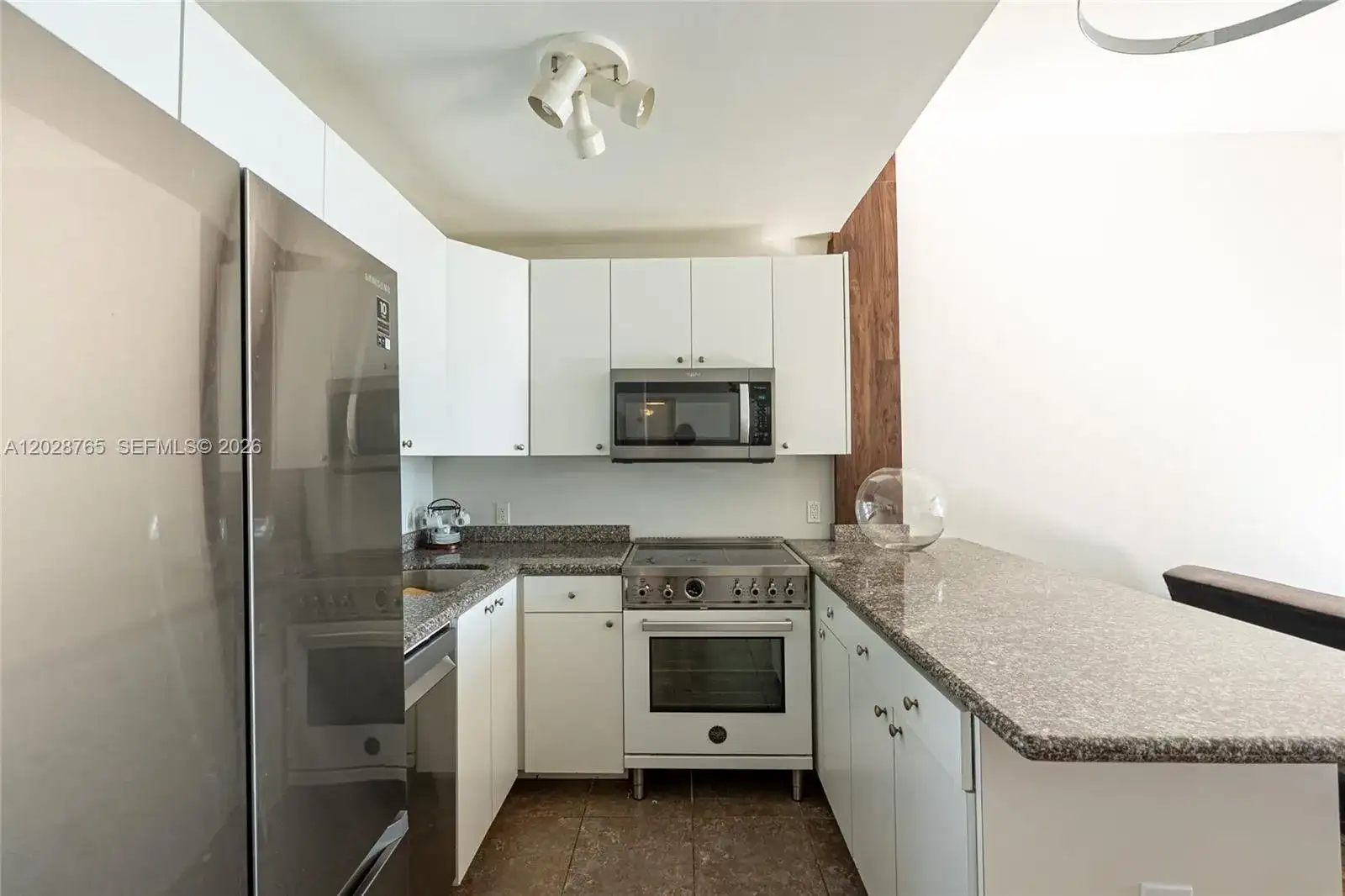 770 NE 69th St # 8F, Miami FL 33138 photo 5