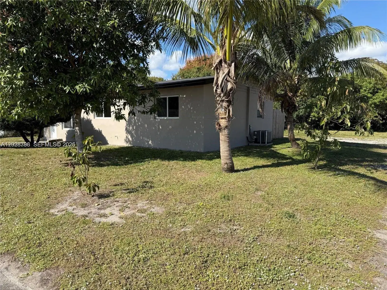 7821 NW 30th St, Davie FL 33024 photo 4