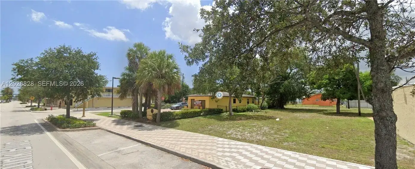 1102 NW 6th St, Fort Lauderdale FL 33311 photo 4
