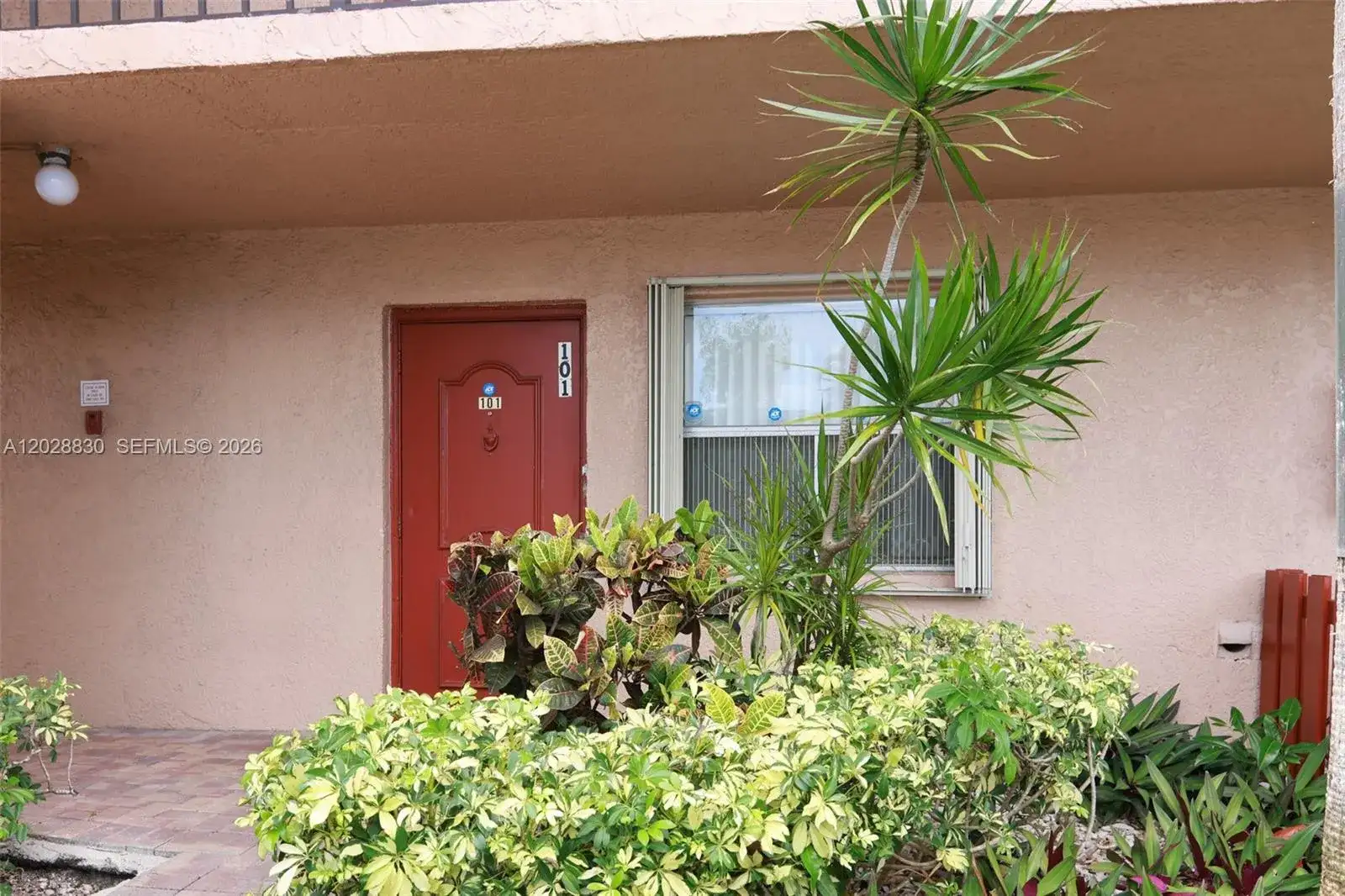 7220 Lake Cir Dr # 101, Margate FL 33063 photo 3