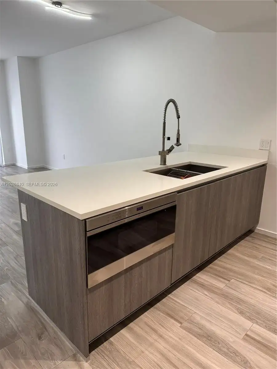 801 S Miami Ave # 1808, Miami FL 33130 photo 5