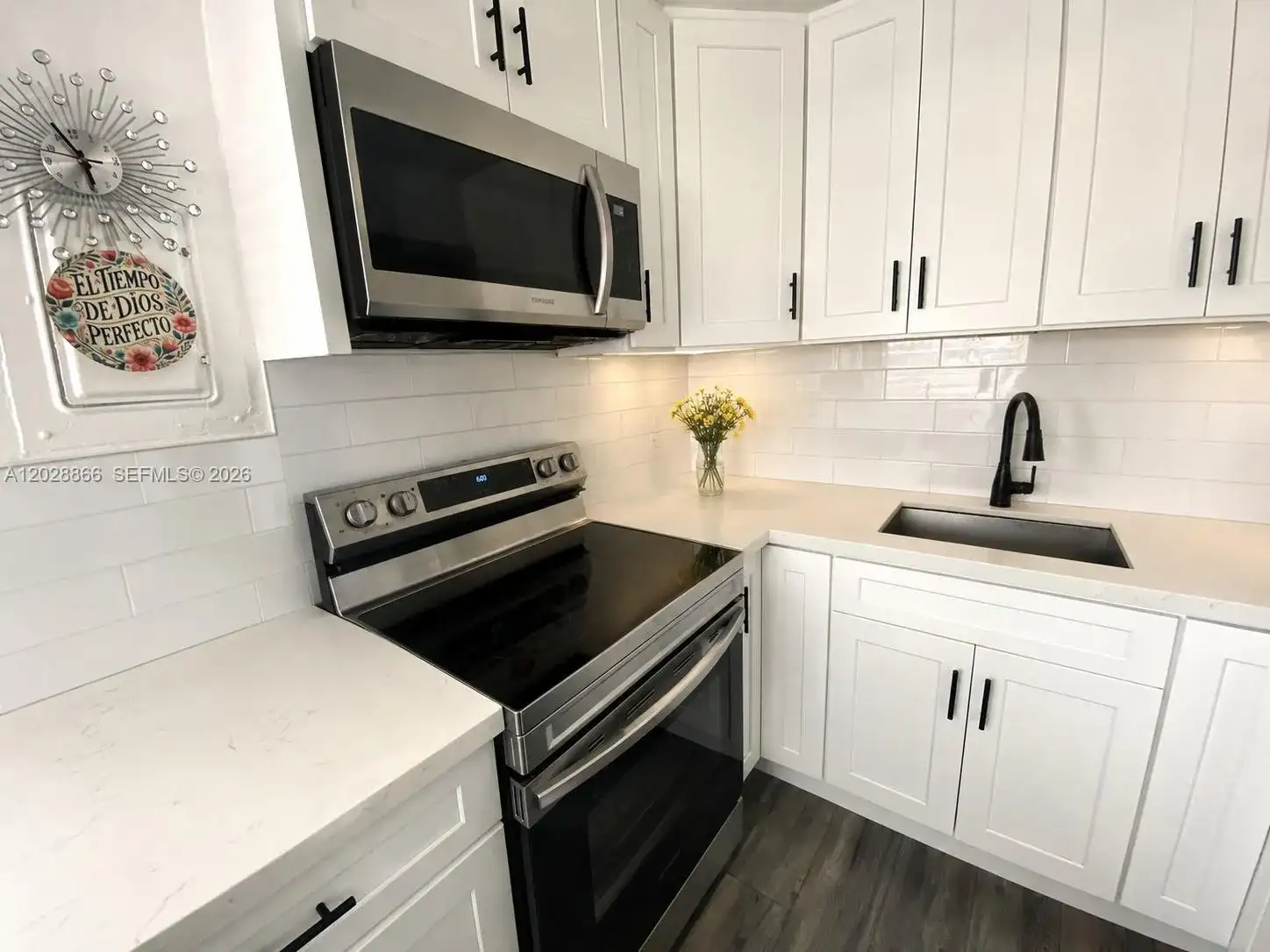 1570 W 46th St # 214, Hialeah FL 33012 photo 4