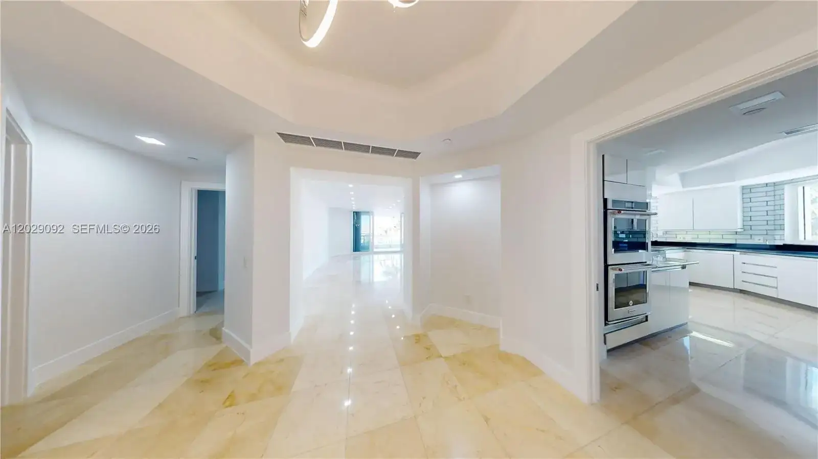 21050 NE 38th Ave # 305, Aventura FL 33180 photo 3
