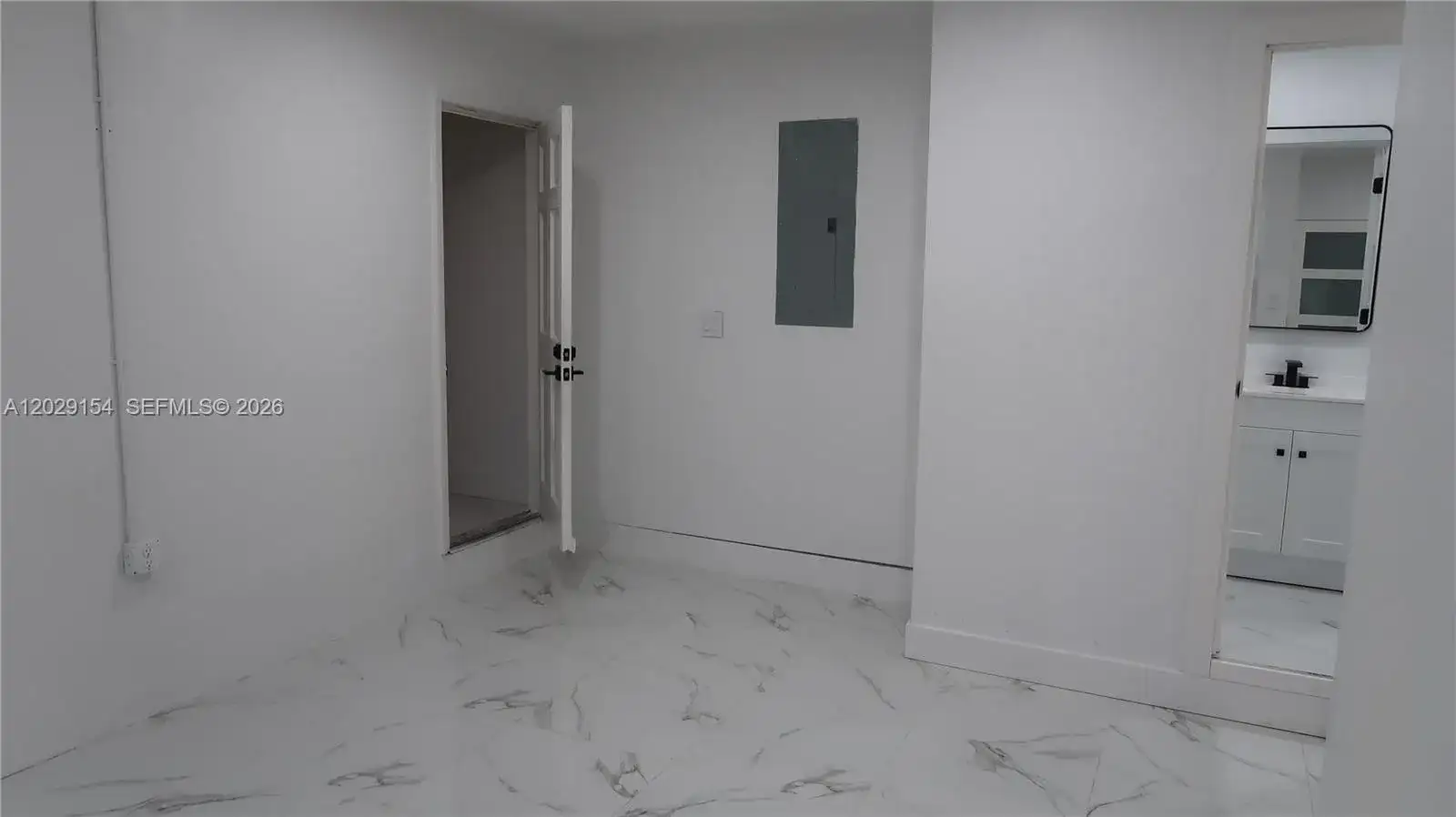 8220 NW 199th St # 1, Hialeah FL 33015 photo 4