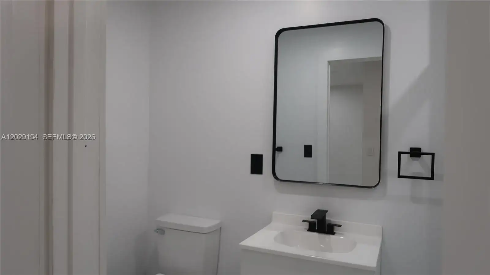8220 NW 199th St # 1, Hialeah FL 33015 photo 5