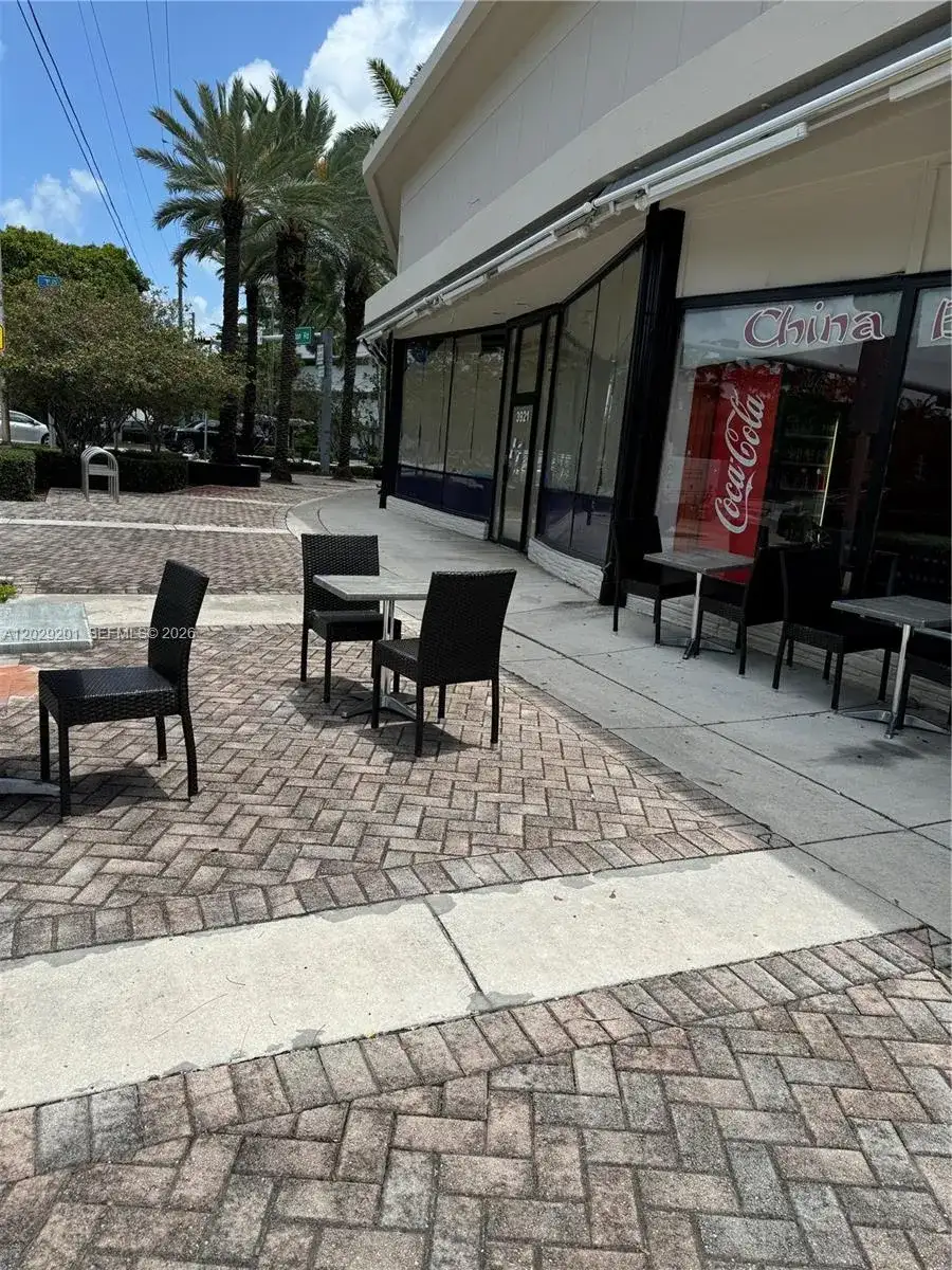 3119 Alton Road, Miami Beach FL 33140 photo 2