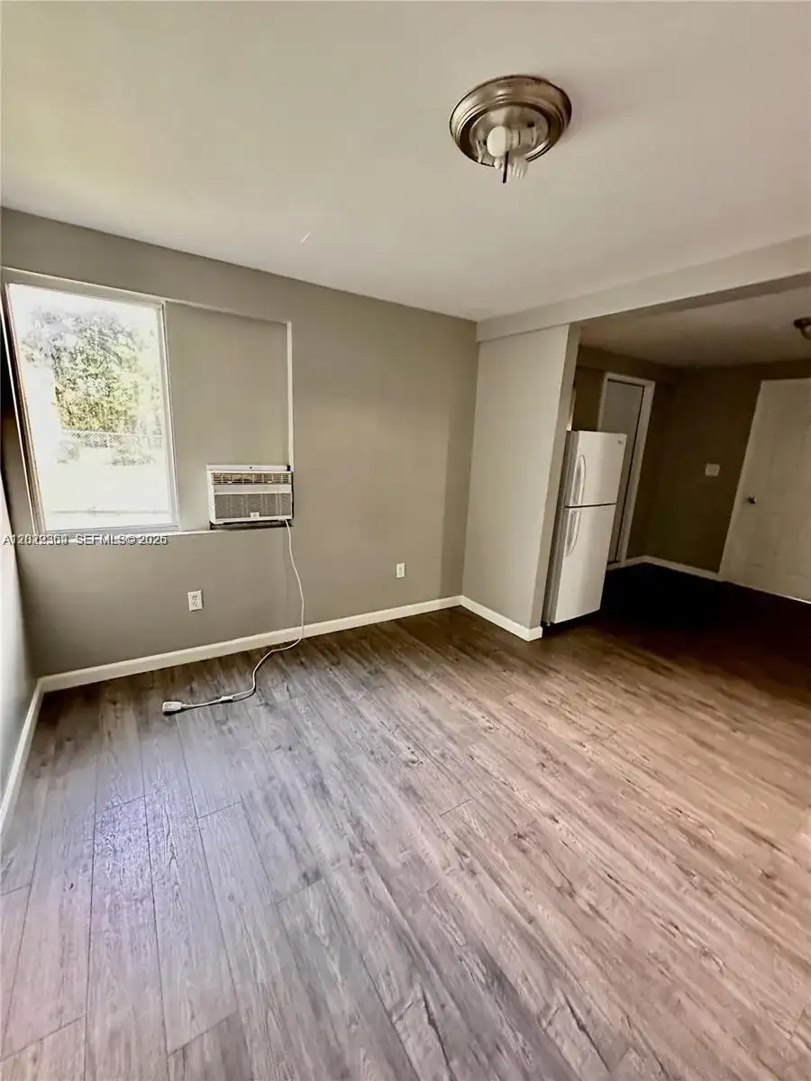 6326 NW 4th Ave # 3, Miami FL 33150 photo 2