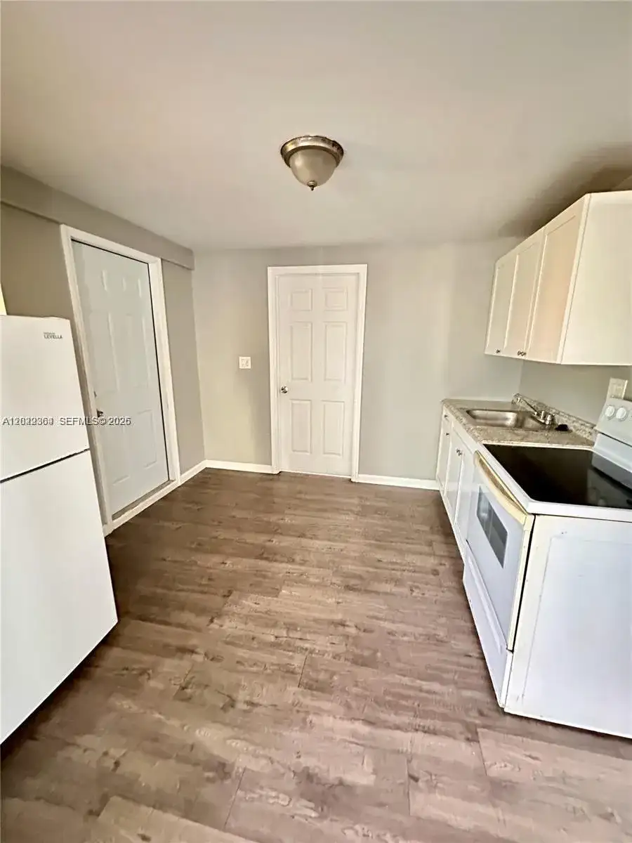 6326 NW 4th Ave # 3, Miami FL 33150 photo 5