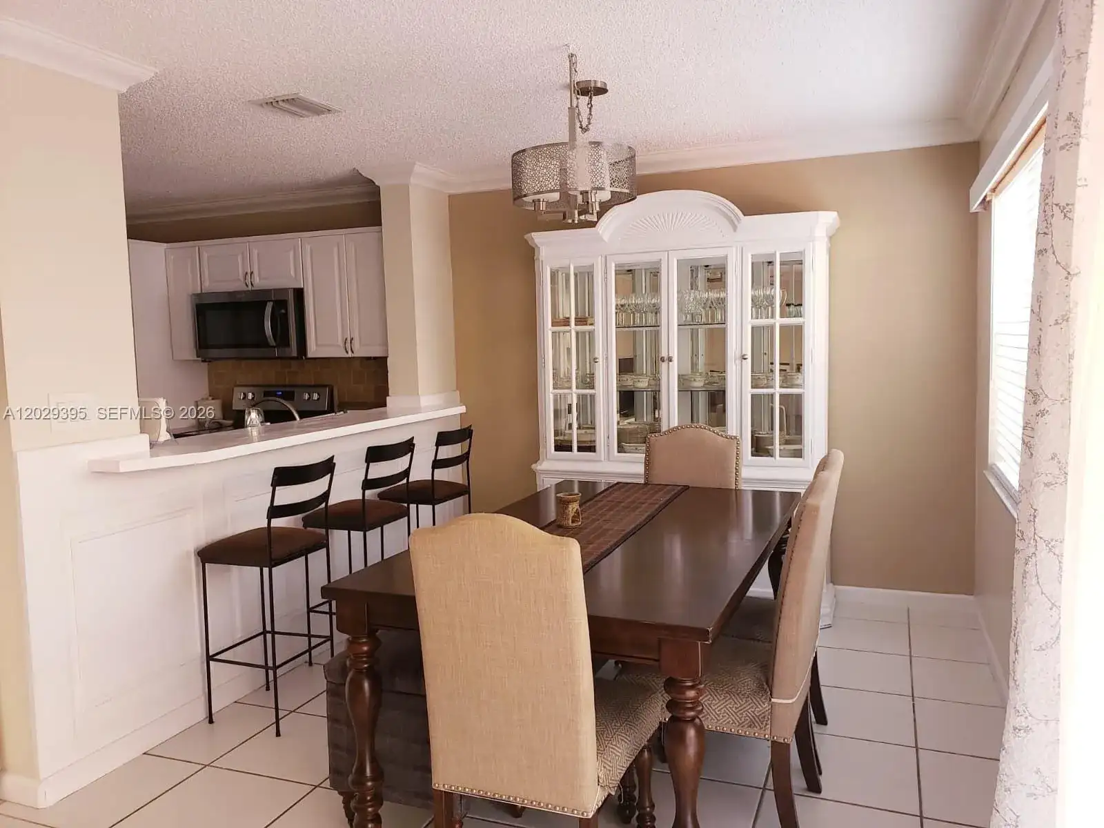 223 Maple Ter, Davie FL 33325 photo 3