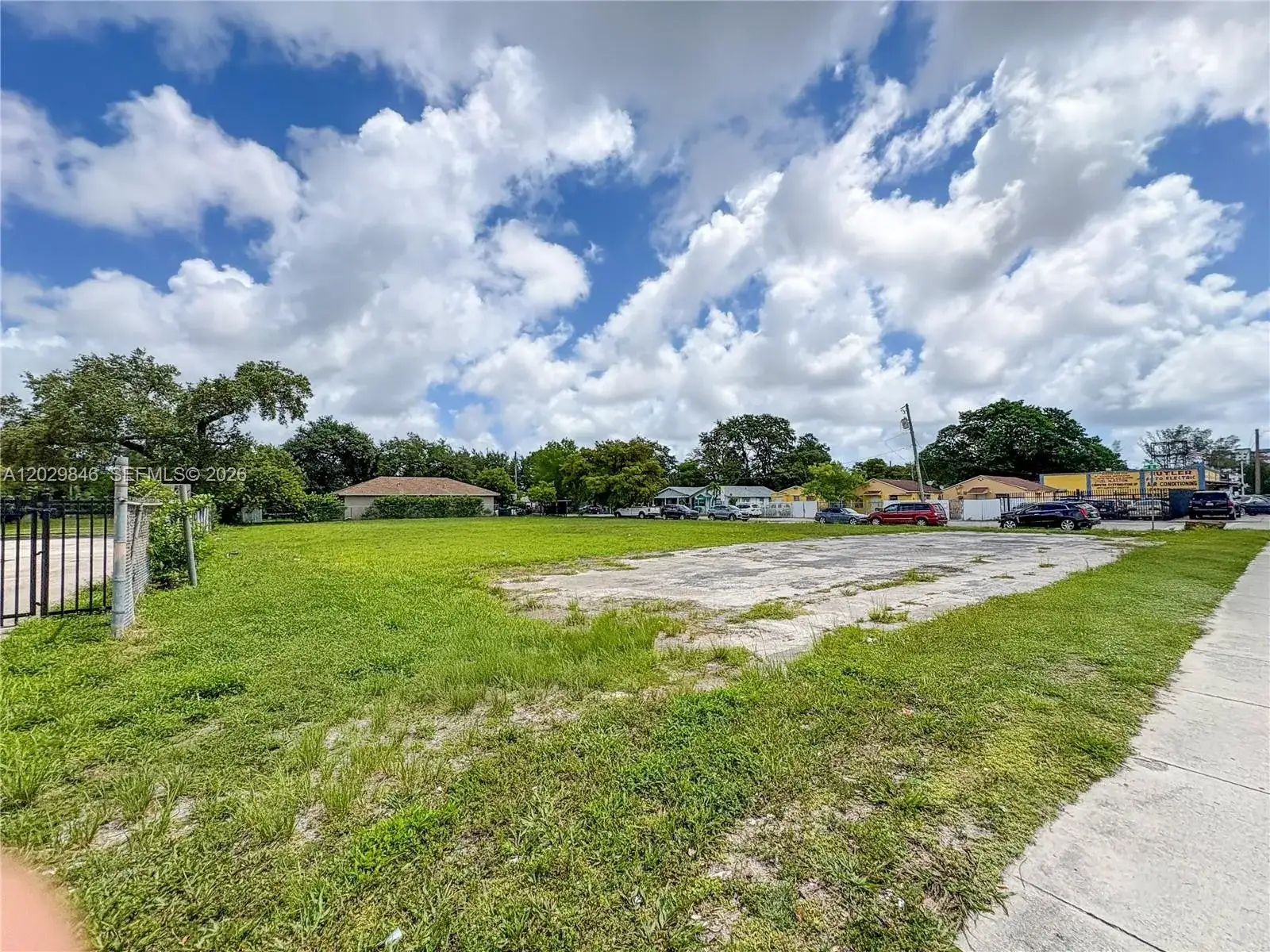 7920 NW 11th Ave, Miami FL 33150 photo 4