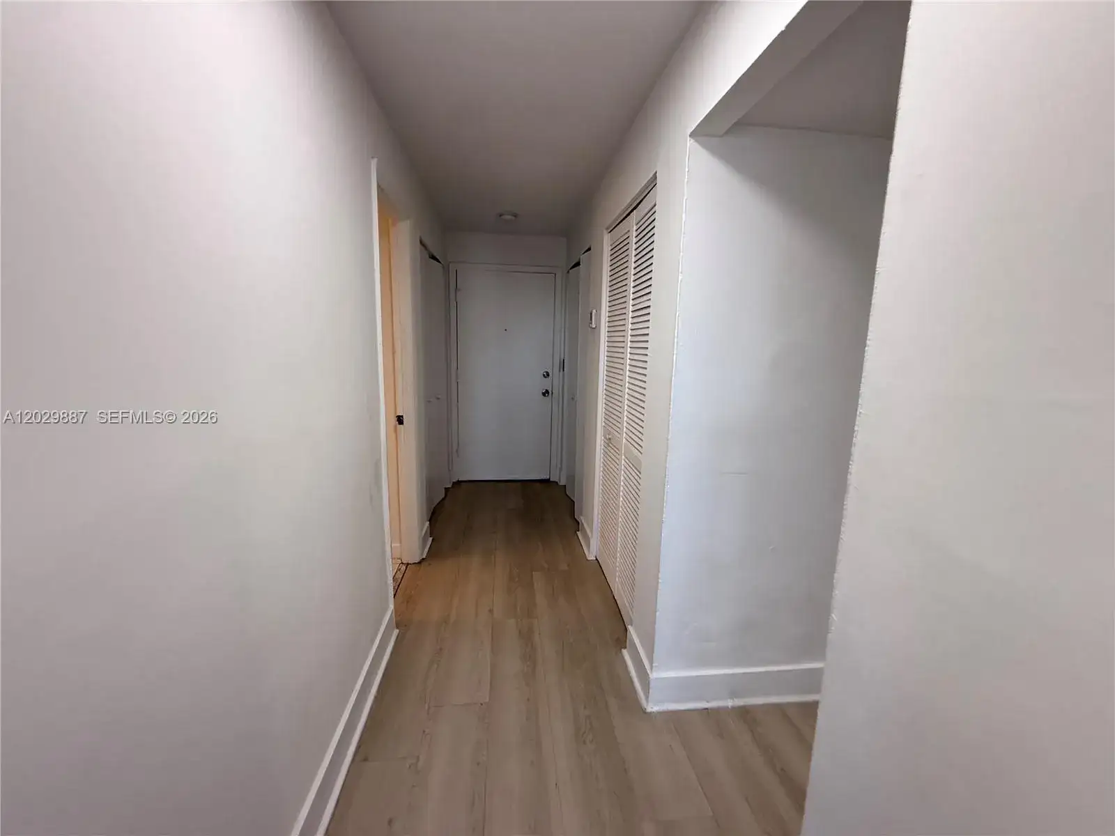 12215 W Dixie Hwy # 304, North Miami FL 33161 photo 5